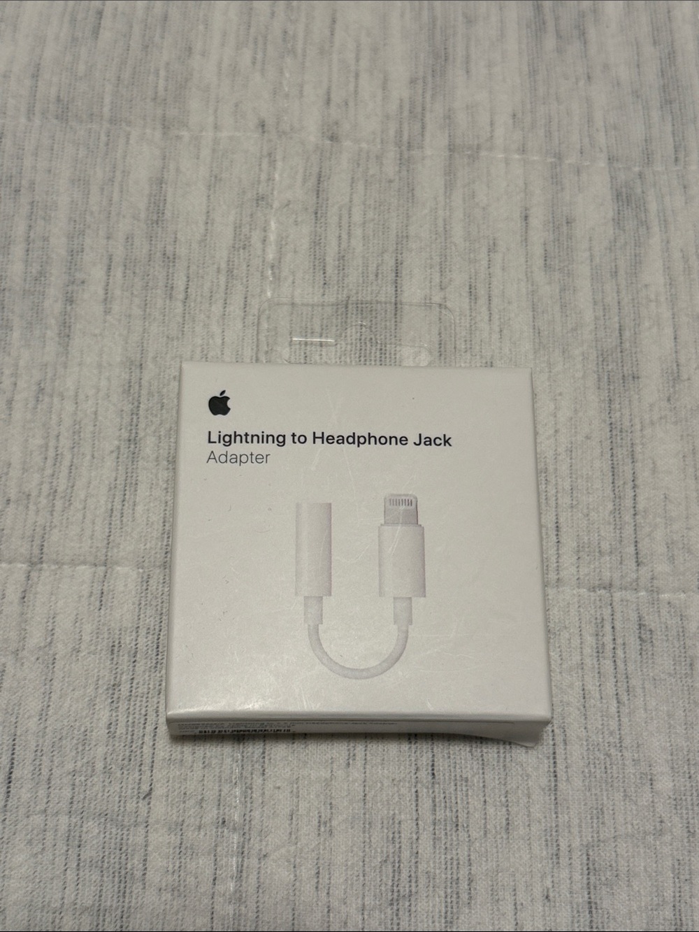 Apple Lightning to 3.5mm Adapter - White